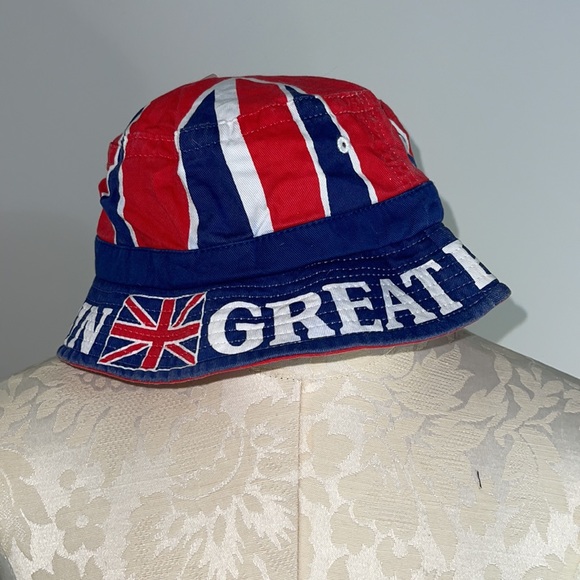 Hat - Picture 2 of 4